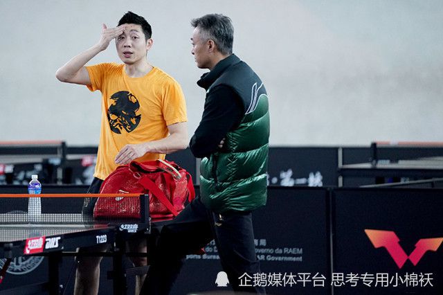 伊人久久大香线蕉综合影